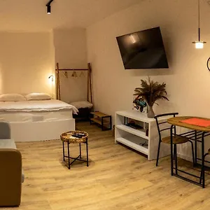 Apartment Blloku, Tirana
