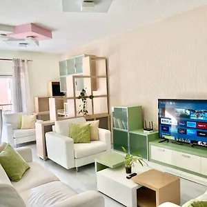 Apartment Rolling - Near Blloku, Tirana